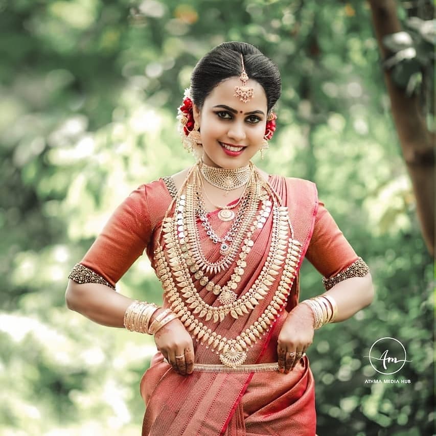 HOURI BEAUTY CENTER THALASSERY